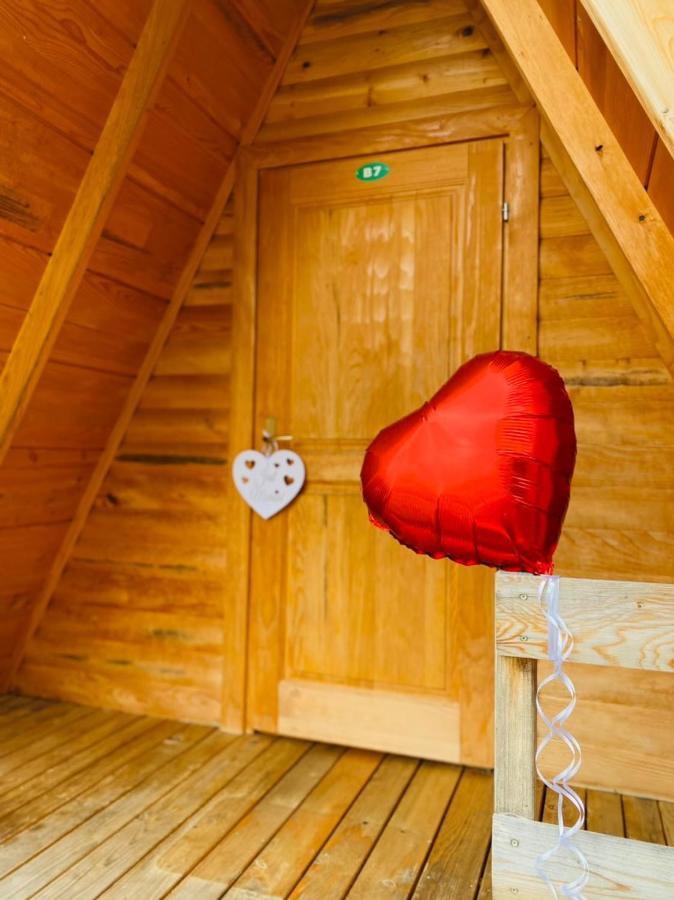 Rooms & Glamping Lana Haus Licko Petrovo Selo Luaran gambar
