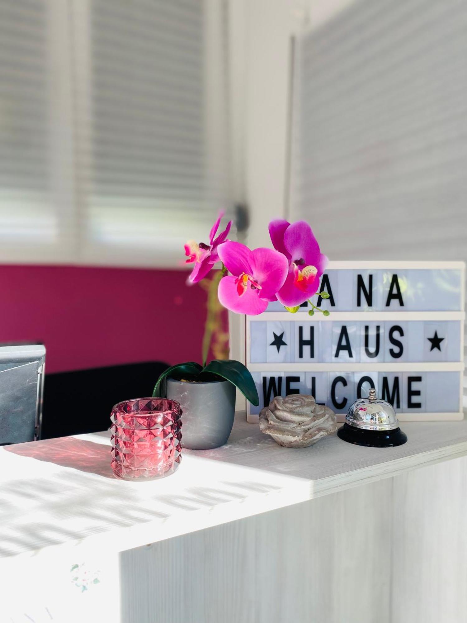 Rooms & Glamping Lana Haus Licko Petrovo Selo Luaran gambar