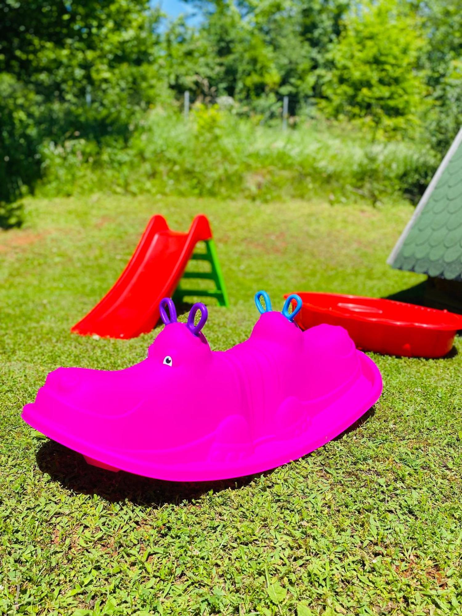 Rooms & Glamping Lana Haus Licko Petrovo Selo Luaran gambar