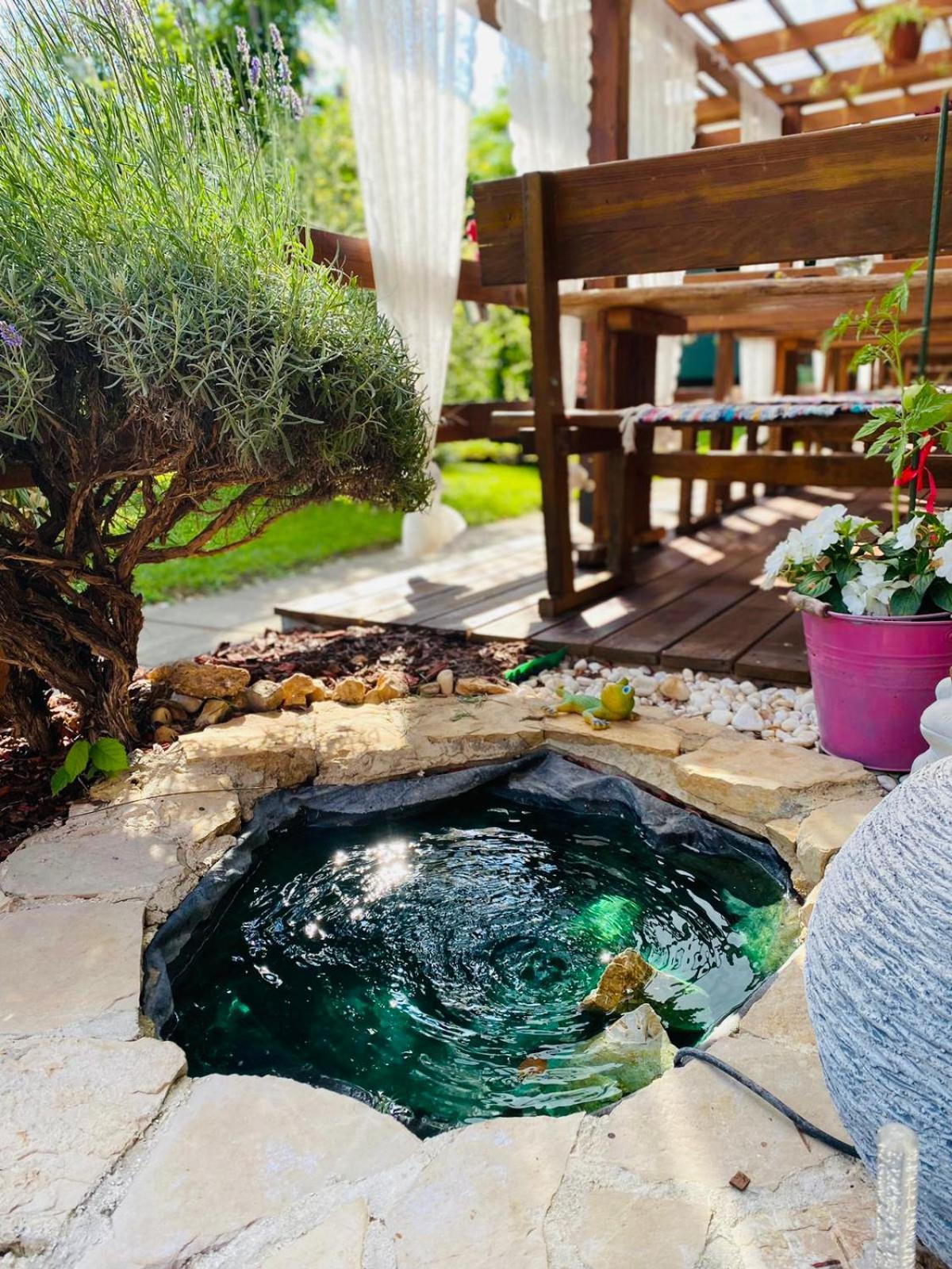 Rooms & Glamping Lana Haus Licko Petrovo Selo Luaran gambar