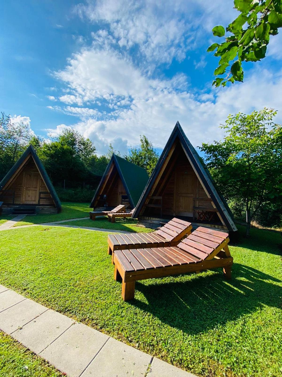 Rooms & Glamping Lana Haus Licko Petrovo Selo Luaran gambar