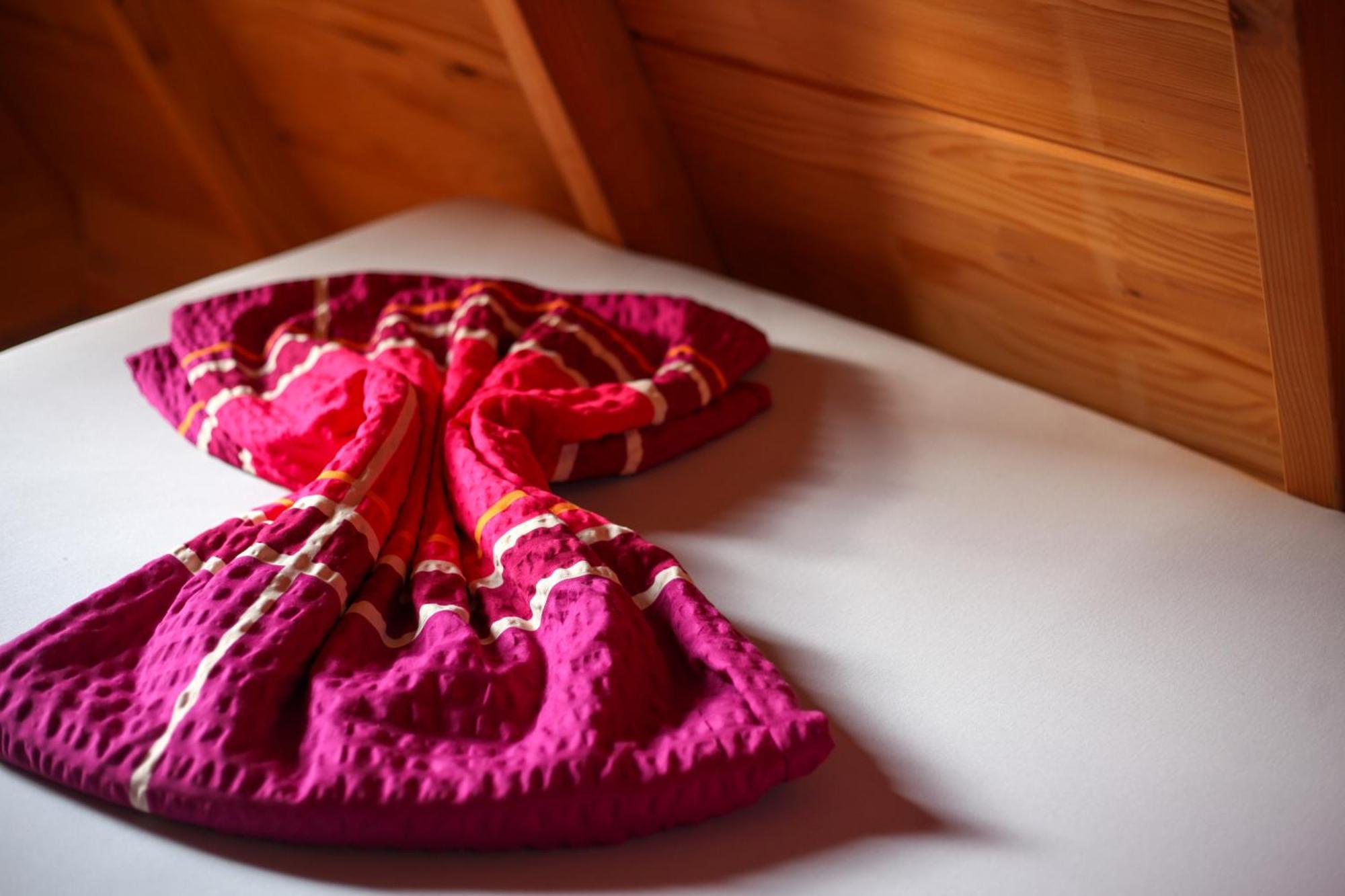 Rooms & Glamping Lana Haus Licko Petrovo Selo Luaran gambar
